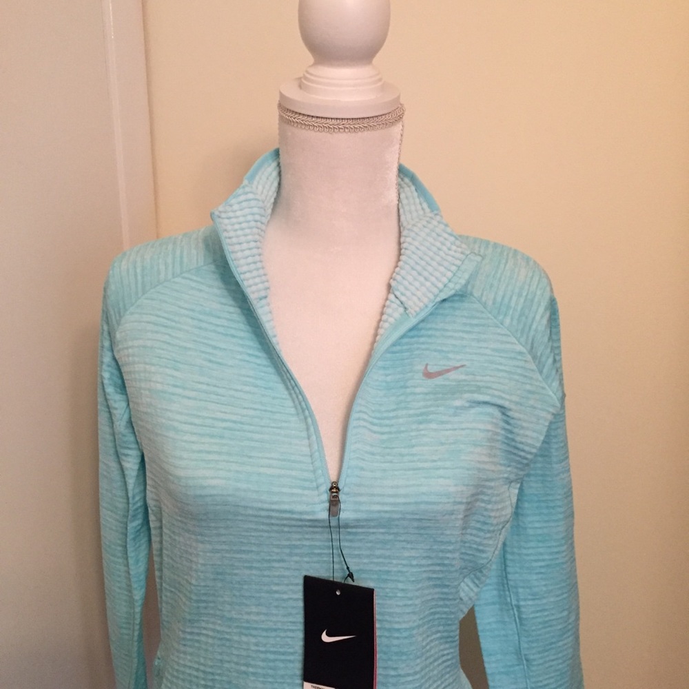 Nike therma sphere element top light blue, small